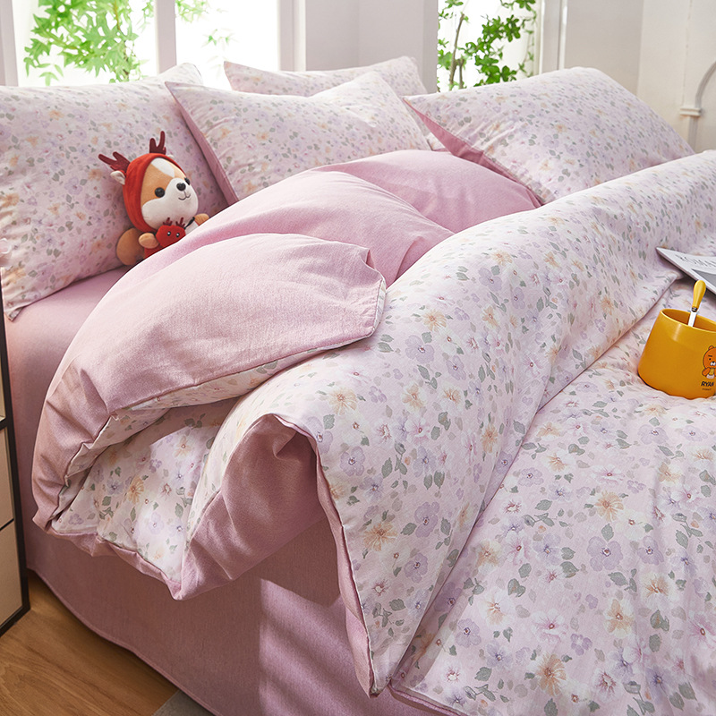 Cama de algodón de cuatro piezas, ropa de cama de cuatro estaciones, dormitorio de estudiantes de tres piezas.