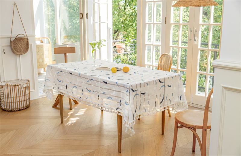 INS Rechteckige Tischdecke aus Vollpolyester, Jacquard-Druck, hohl, geometrisch gestreift, mit Quasten, für Couchtisch und Esstisch_voghion.com