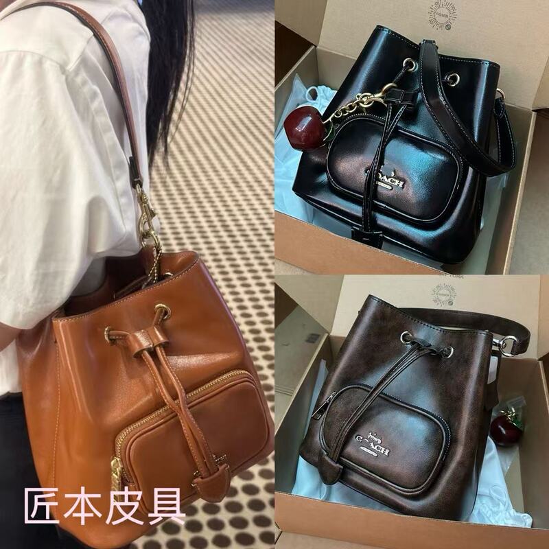 Koujia 26 new model rowan motorcycle bucket bag vintage distressed oil wax leather shoulder tote bag y2k hot girl handbag Koujia 26 new model rowan motorcycle bucket bag vintage distressed oil wax leather shoulder tote bag y2k hot girl handbag