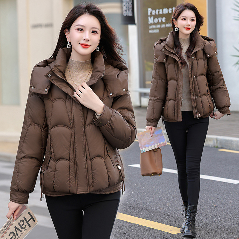 2025 nuevo invierno corto pequeño vestido de algodón de viento fragante con capuzas de pan universal chaqueta de algodón delgada image 4