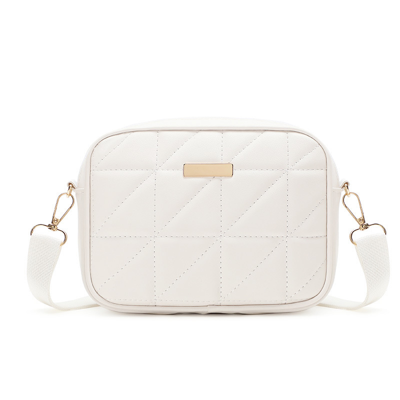 Bolsa de mujer inclinada, nueva moda coreana, bolso de cámara, bolso de hombro de mujer, bolso de diamante inclinado image 8