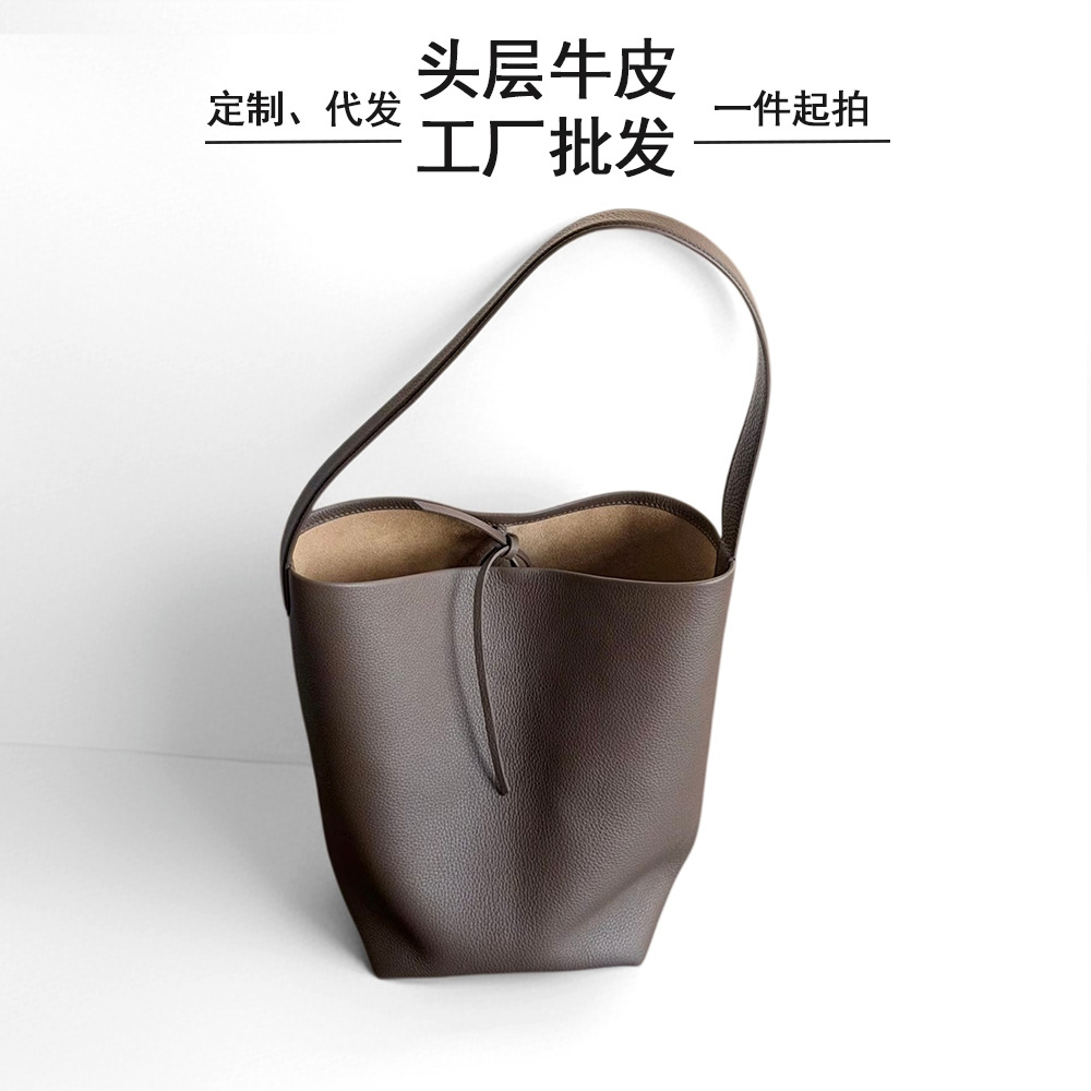 New Large-Capacity Genuine Leather Therow Bucket Bag, First-Layer Cowhide Underarm Tote Bag, Niche Fashion Shoulder Bag