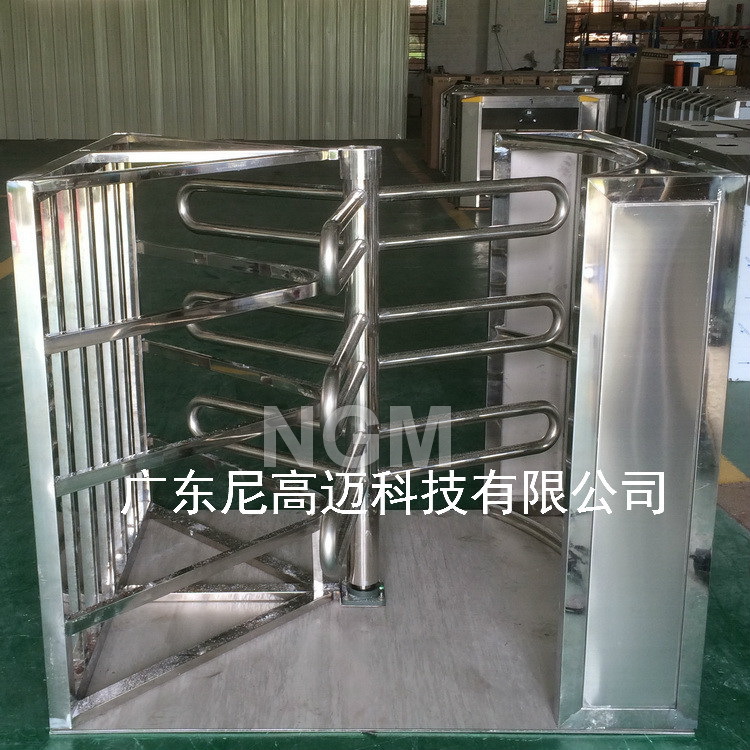 带底板可移动半高单向旋转门,手动矩形梳状单限转闸,免安装滚闸門