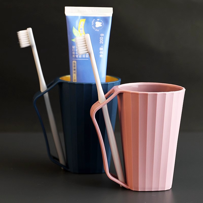 Portable Toothbrush Cup With Handle For Home And Dormitory_voghion.com