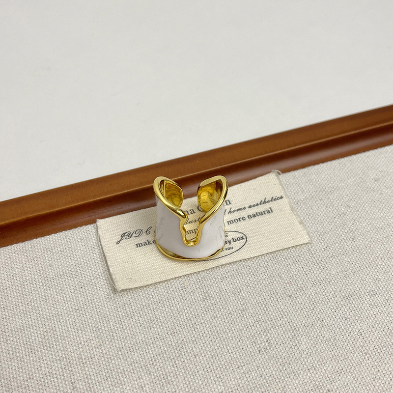 フランスのレトロな不規則な光の面の釉薬の金属の開口の指輪の女性のins風のシンプルな個性の指環の指の指輪|undefined