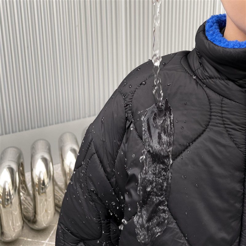 Chaqueta de algodón de doble cara de lana de cordero para niños 2024 Haimaojia otoño e invierno, nuevo abrigo de invierno elegante y grueso para niños