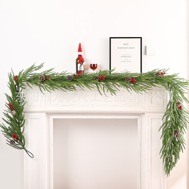 人工クリスマスアマゾンノーフォークパインPEレッドフルーツ籐クリスマスホテル装飾籐|undefined