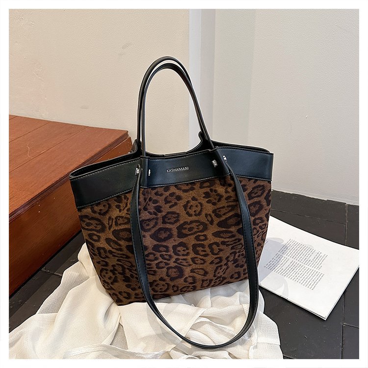 Cross-Border Foreign Trade Hot-Selling Frosted Suede Splicing Pu Leopard Print Versatile Satchel Tote Bag Single Shoulder Armpit Bag