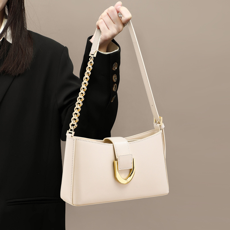 2026 New Summer Genuine Leather Women's Bag Underarm Bag Luxury Simple Crossbody Bag French Shoulder Bag - Thumbnail 8