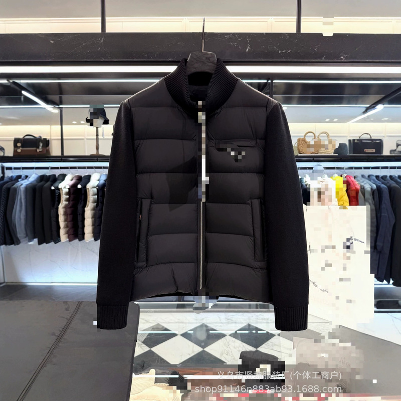 Cross-border P brand down jacket, classic knit patchwork design, 90% white goose down filling, soft nylon, ultra-lightweight, and ultra-soft, men's style Cross-border P brand down jacket, classic knit patchwork design, 90% white goose down filling, soft nylon, ultra-lightweight, and ultra-soft, men's style