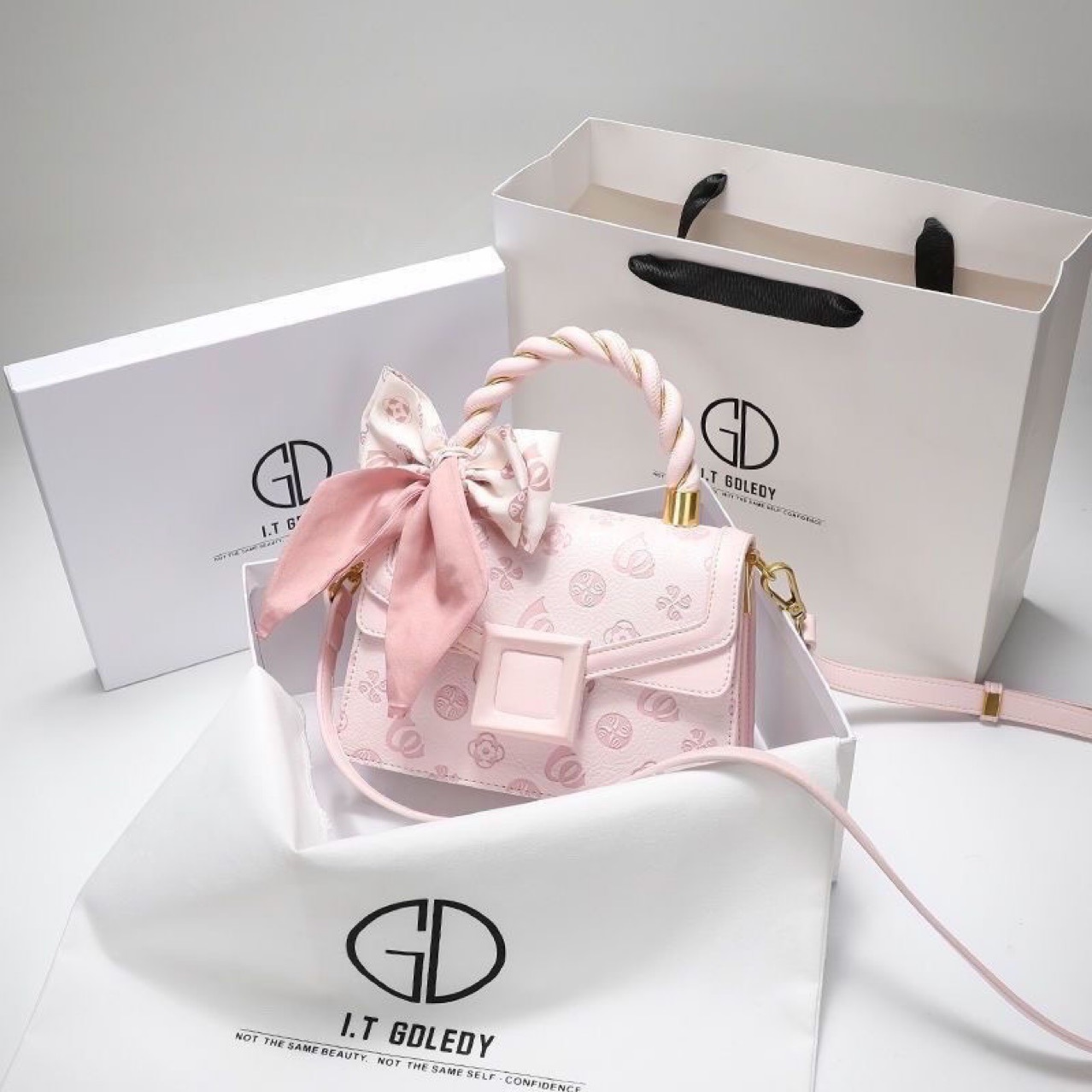 Borsa a tracolla rosa per donna borsa a spalla stile lusso_voghion.com