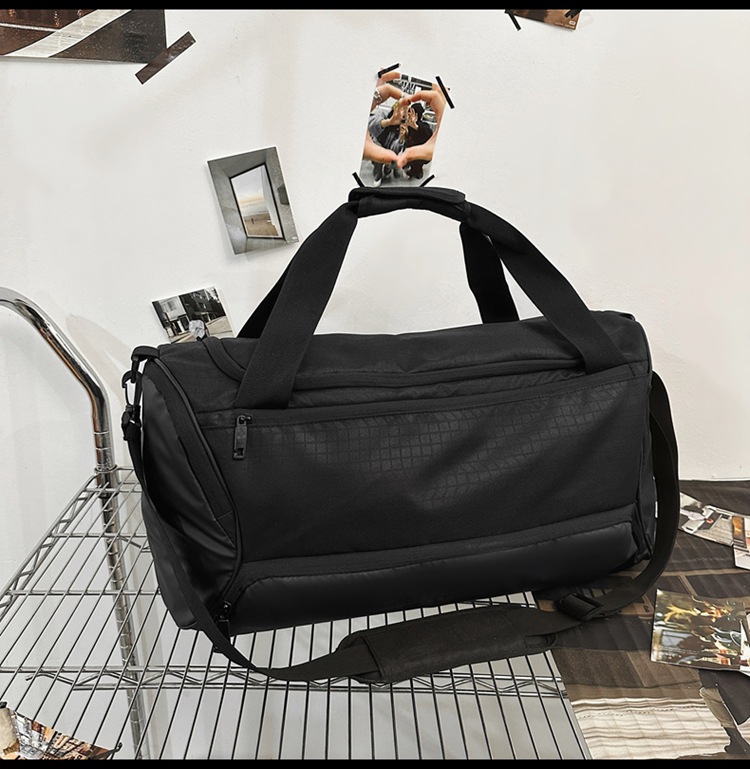 Diseño sentido de color a juego bolsa de fitness deportiva de pareja marca de moda bolso de mensajero portátil para hombre bolso de viaje de ocio de gran capacidad