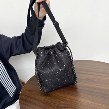 ������2026�¿�Ůʿ�μ�б���ins�������K��ŮˮͰtotebag