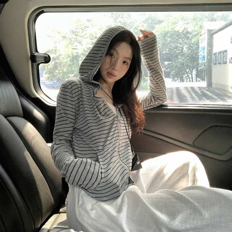 Hooded Striped Zipper Long Sleeve T-Shirt Top for Women, Autumn Korean Style Thin Casual Versatile Sun Protection Cardigan Short Jacket