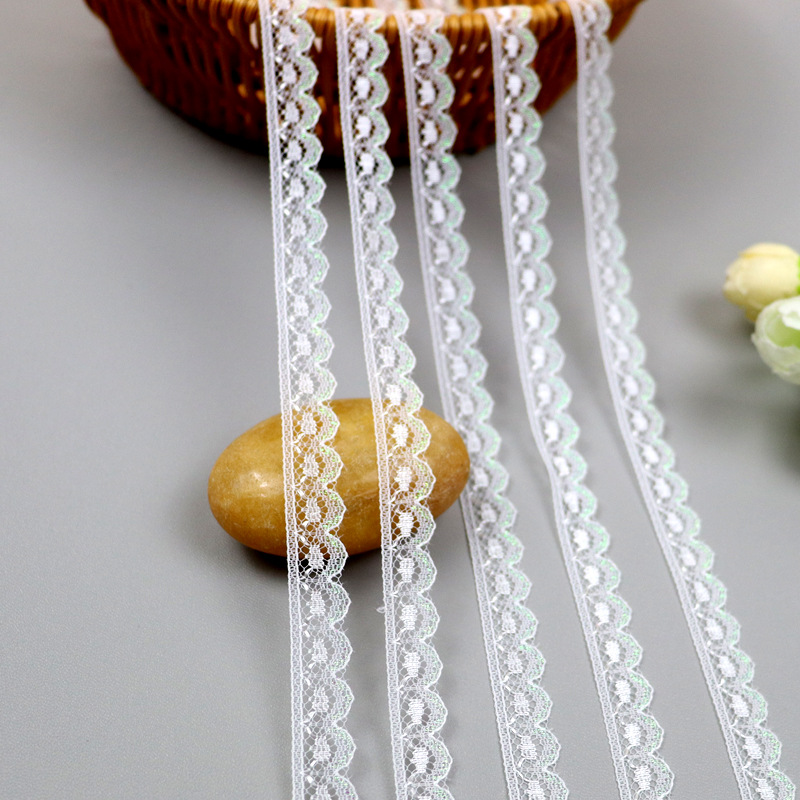 1CM小波浪半弧形蕾丝花边 台版蕾丝 玩具娃衣服饰装饰彩金花边
