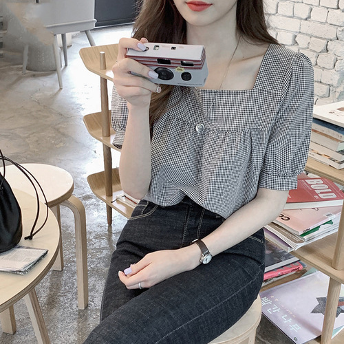 Women's Summer New Arrival Japanese Style Sweet and Youthful Age-Defying Fresh and Versatile Small Checkered Lock Bone Clever Design Top