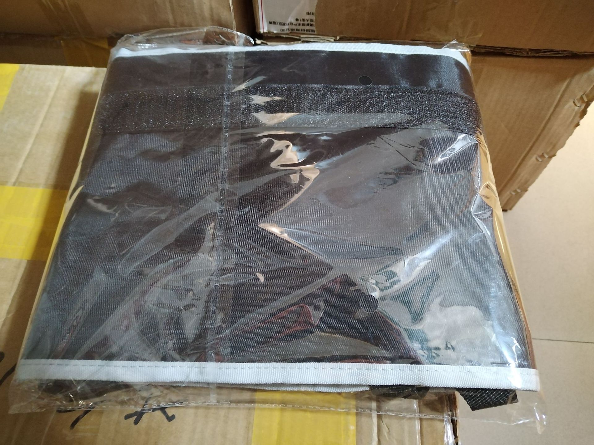 Car trunk storage bag, car rear seat back hanging bag, three webbing straps, large capacity Oxford cloth storage bag