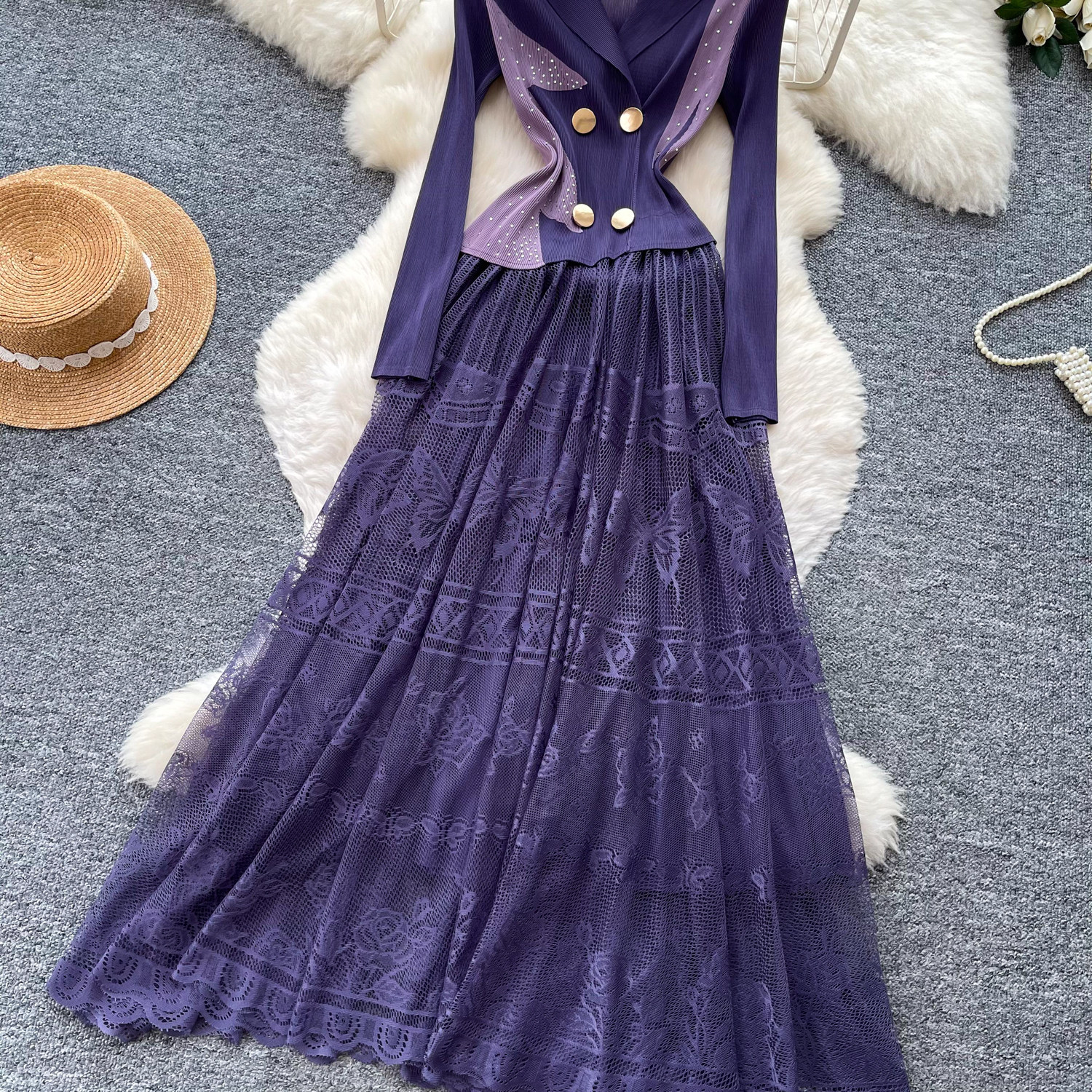 Women's French Romantic Style Lace Dress Suit Collar Slimming Pleated Long Skirt Elegant Commuting Summer Dress_ecoleips.com
