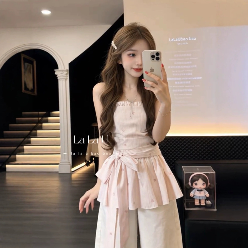 Pink Sweet Sleeveless Tube Top for Women in Summer with Bow Tie and Waist-Cinching Design, Pure and Alluring Style, Strapless Tank Top