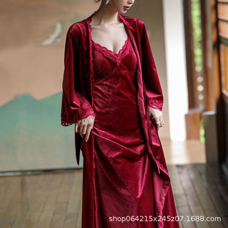 French Bridal Morning Gown High-end Autumn and Winter Red Velvet Wedding Nightgown Two-piece Wedding Nightgown This Year French Bridal Morning Gown High-end Autumn and Winter Red Velvet Wedding Nightgown Two-piece Wedding Nightgown This Year