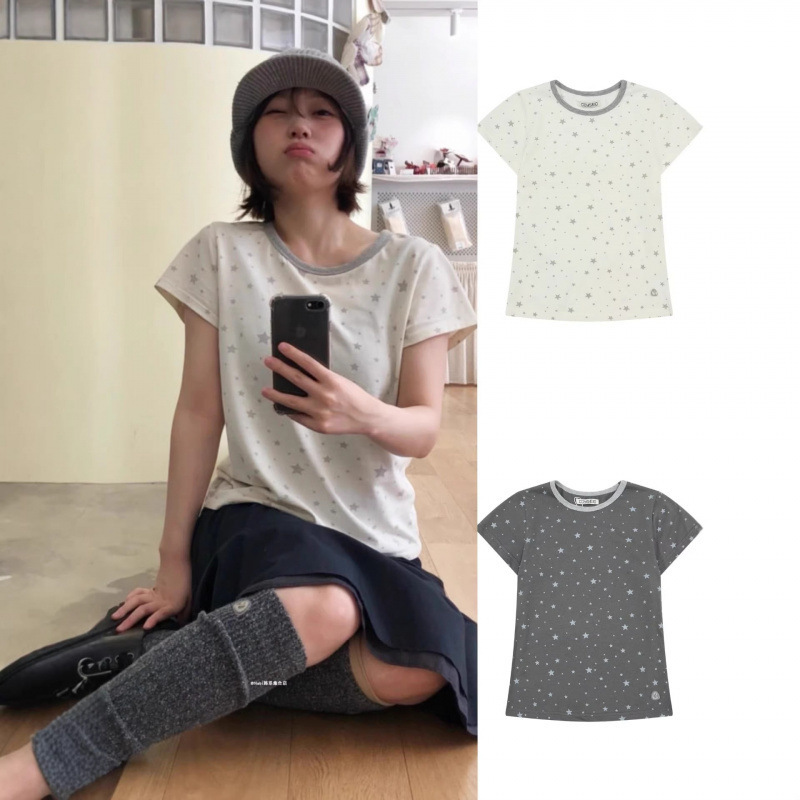 Coyseio Korea's New Model Features Star Prints All Over, Color-Blocking Neckline, Short-Sleeve Slim-Fit T-Shirt Ins Coyseio Korea's New Model Features Star Prints All Over, Color-Blocking Neckline, Short-Sleeve Slim-Fit T-Shirt Ins