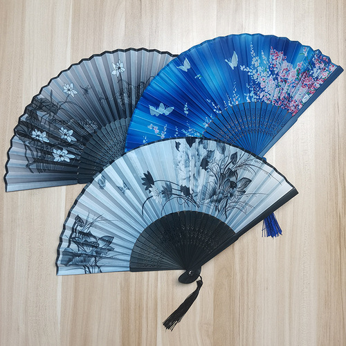 Ancient style folding fan student Chinese style small fan Japanese Hanfu dance fan portable silk fan female fan manufacturer wholesale