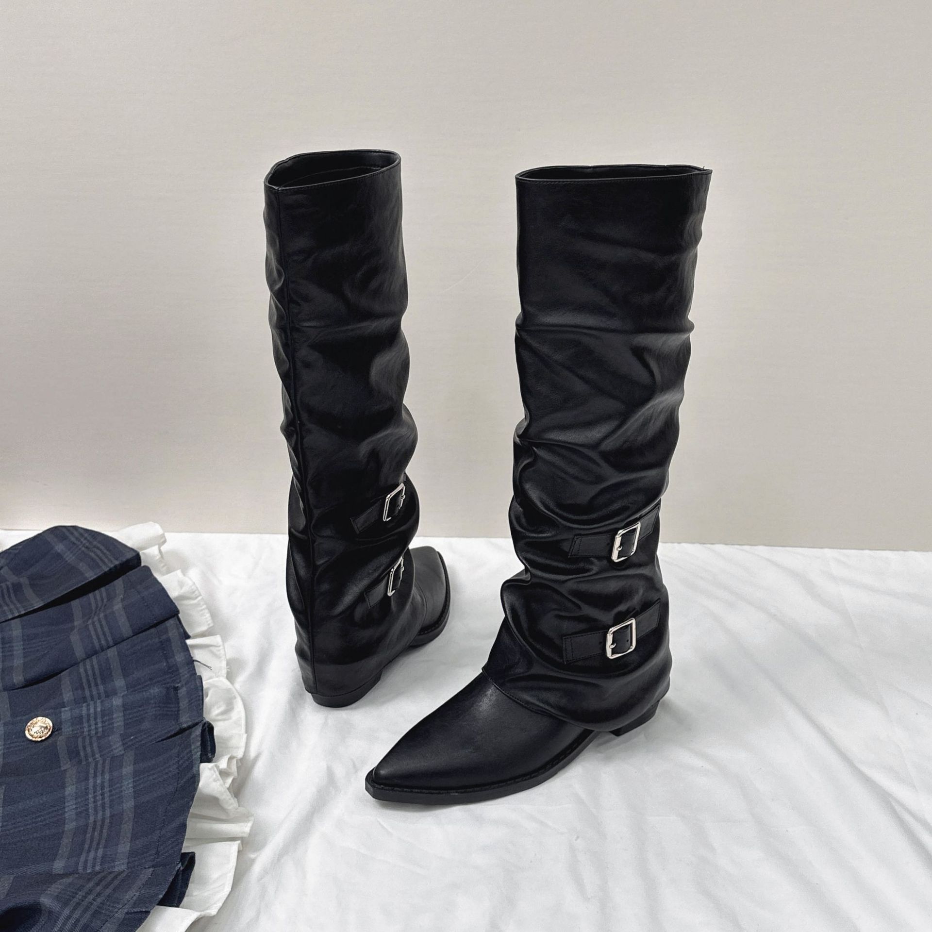 Botas Largas Plisadas para Mujer de 8 cm, Superfibra, Tacón Grueso, para Otoño e Invierno image 3