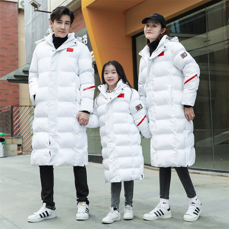 Invierno pareja larga sobre la rodilla algodón grueso chaqueta deportiva con capuzas padres e hijos ropa de algodón de lana ropa de entrenamiento de compra grupal