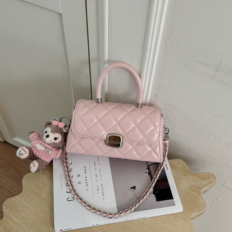 Transfronterizos lujosos bolsos diarios de moda extranjera versátil bolsos de brazo de viaje pequeños bolsos de hombro de diamante frescos