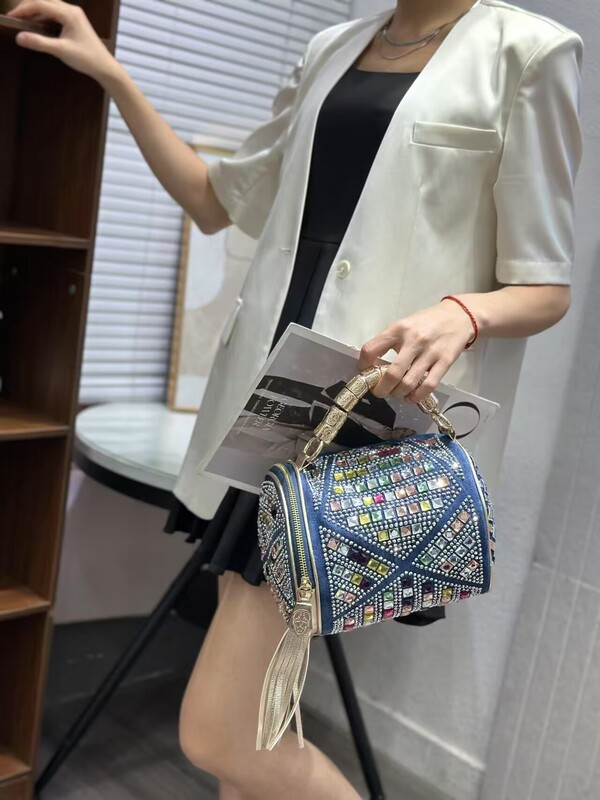韓国版のミニファッションカラーダイヤモンドハンドバッグ、ホットダイヤモンド、多用途、絶妙でハイエンドのデニムバッグ、女性用クロスボディバッグ|undefined