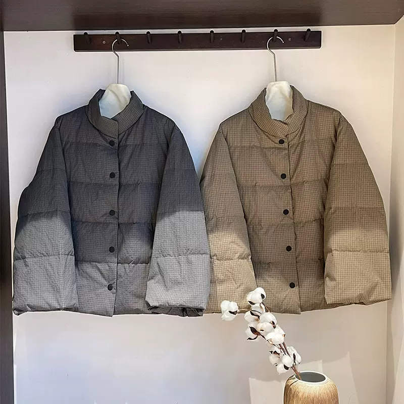 素町冬季加厚羽绒服慵懒复古小格子立领白鸭绒短款羽绒