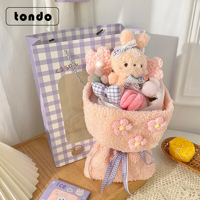 Terminado ramo de muñeca lindo ramo de muñeca de peluche para novia regalo de cumpleaños con bolso