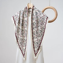 明星同款马头琴韩国三角巾屁帘女服饰配饰搭配牛仔裤丝巾衬衫围巾