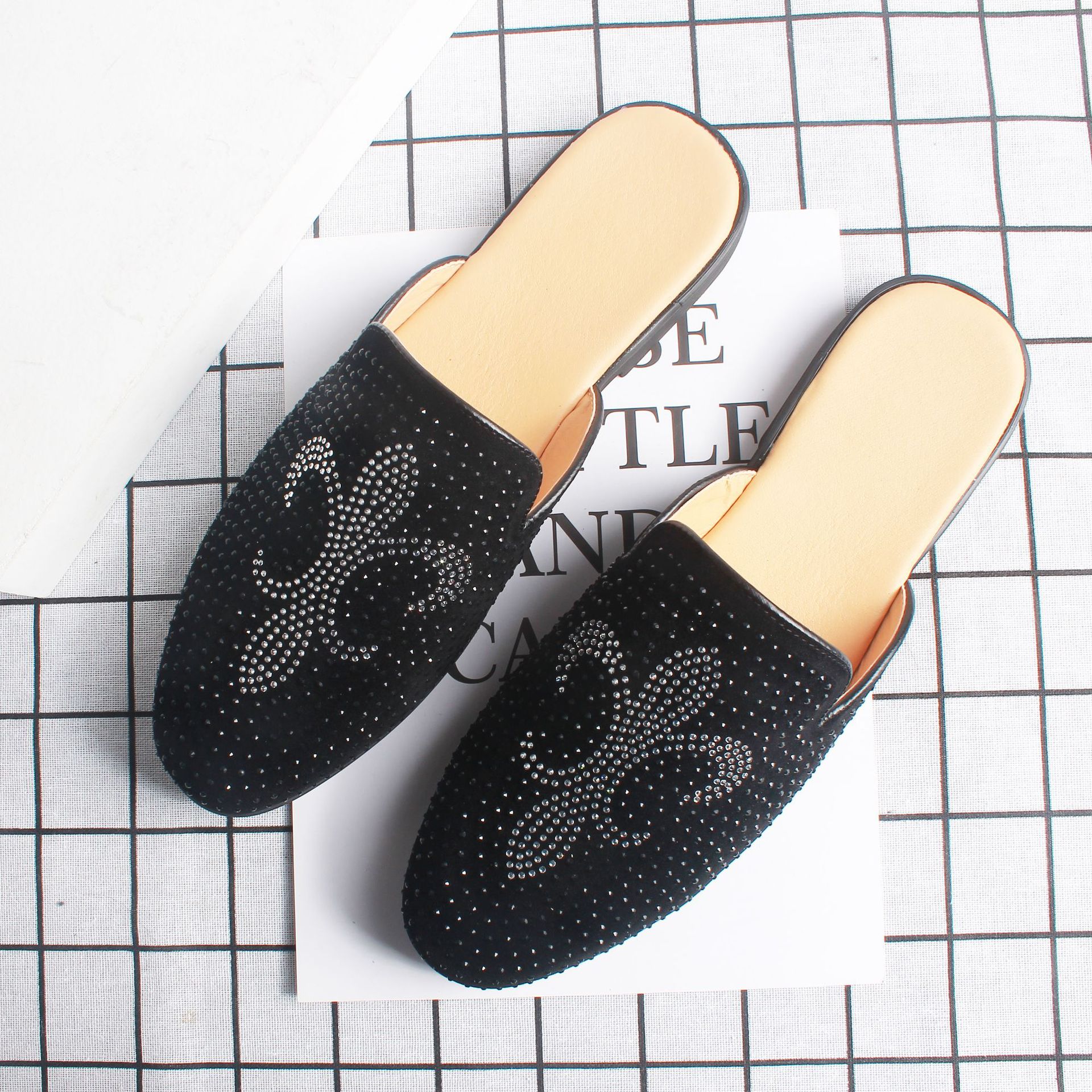 �����ļ��׽����˶���������ƤЬ����ʦӢ�׺���ˮ�����Ь������