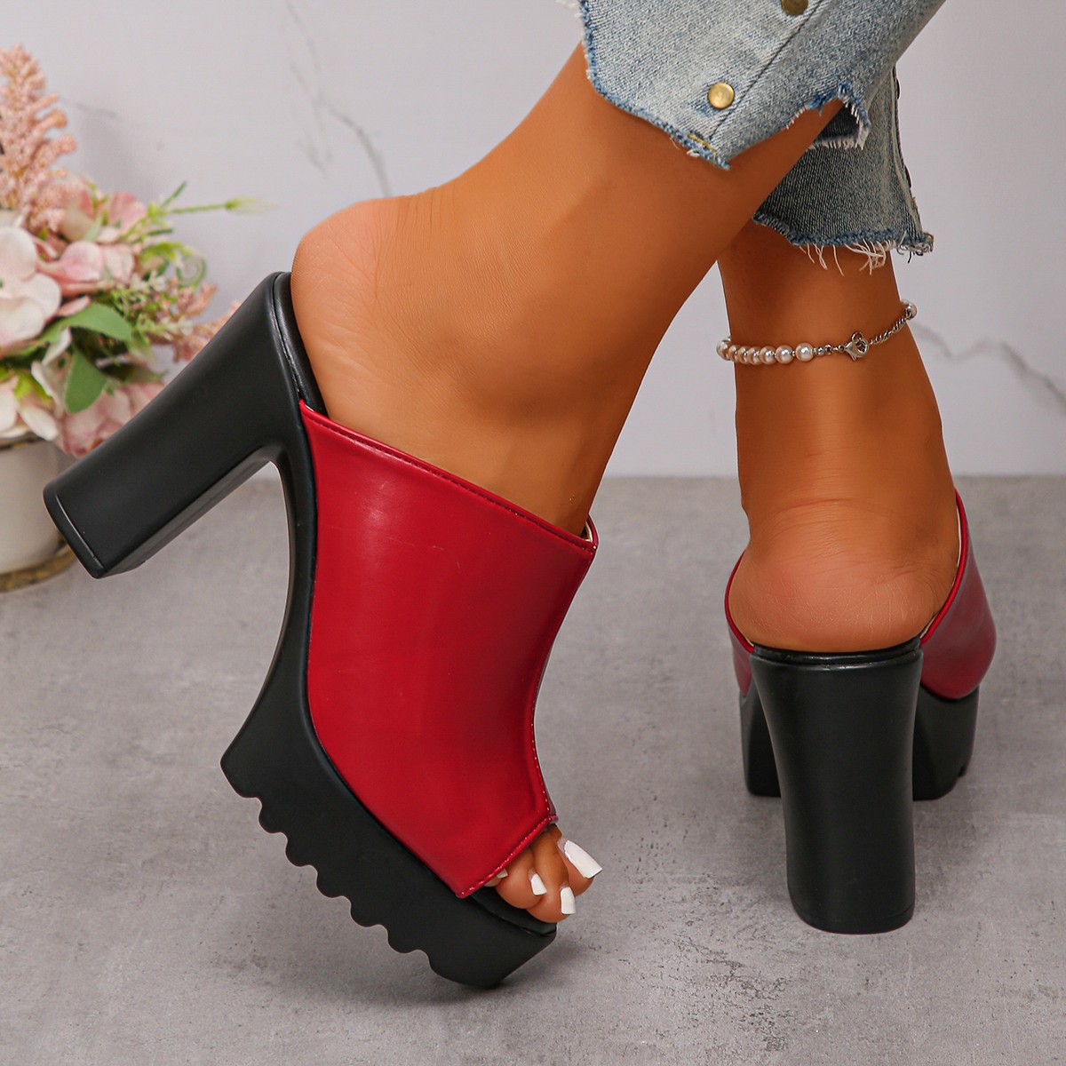 Summer New plus Size Peep Toe High Heels Women's European American Style Fashionable Chunky Heel Sandals PU Material_vogvips.com
