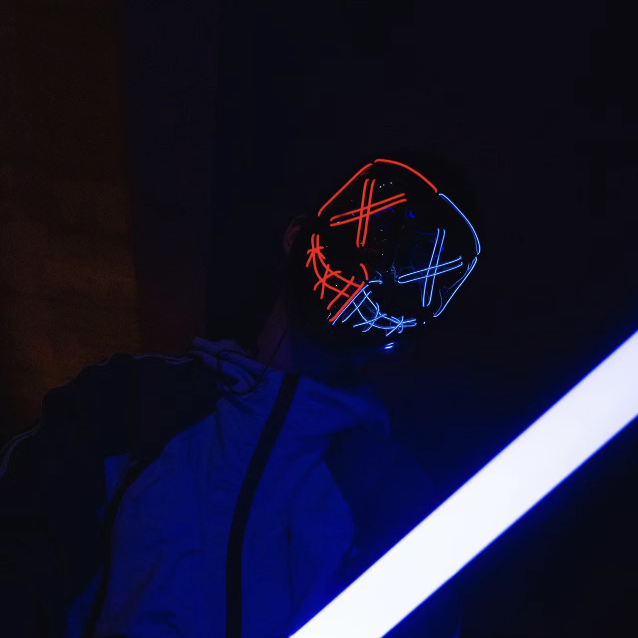 Europea y Americana transfronteriza LED de Halloween negro V vendetta Máscara Luminosa hecho a mano al por mayor de La Danza del Fantasma Máscara de Luz Fría