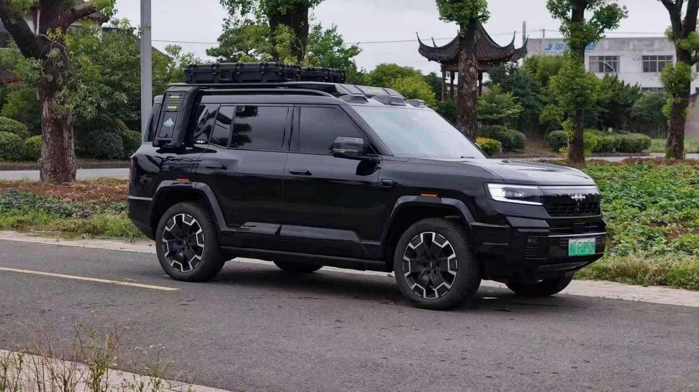 Equation Leopard 8 Roof Rack, Roof Box, Climbing Ladder, Original Outdoor Off-Road Vehicle Modified Roof Platform