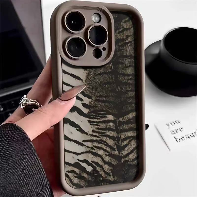 Nuevo estampado de leopardo para iphone16pro funda para teléfono móvil Apple 15 anti-caída 14 Europa y América 13promax nuevo 12x