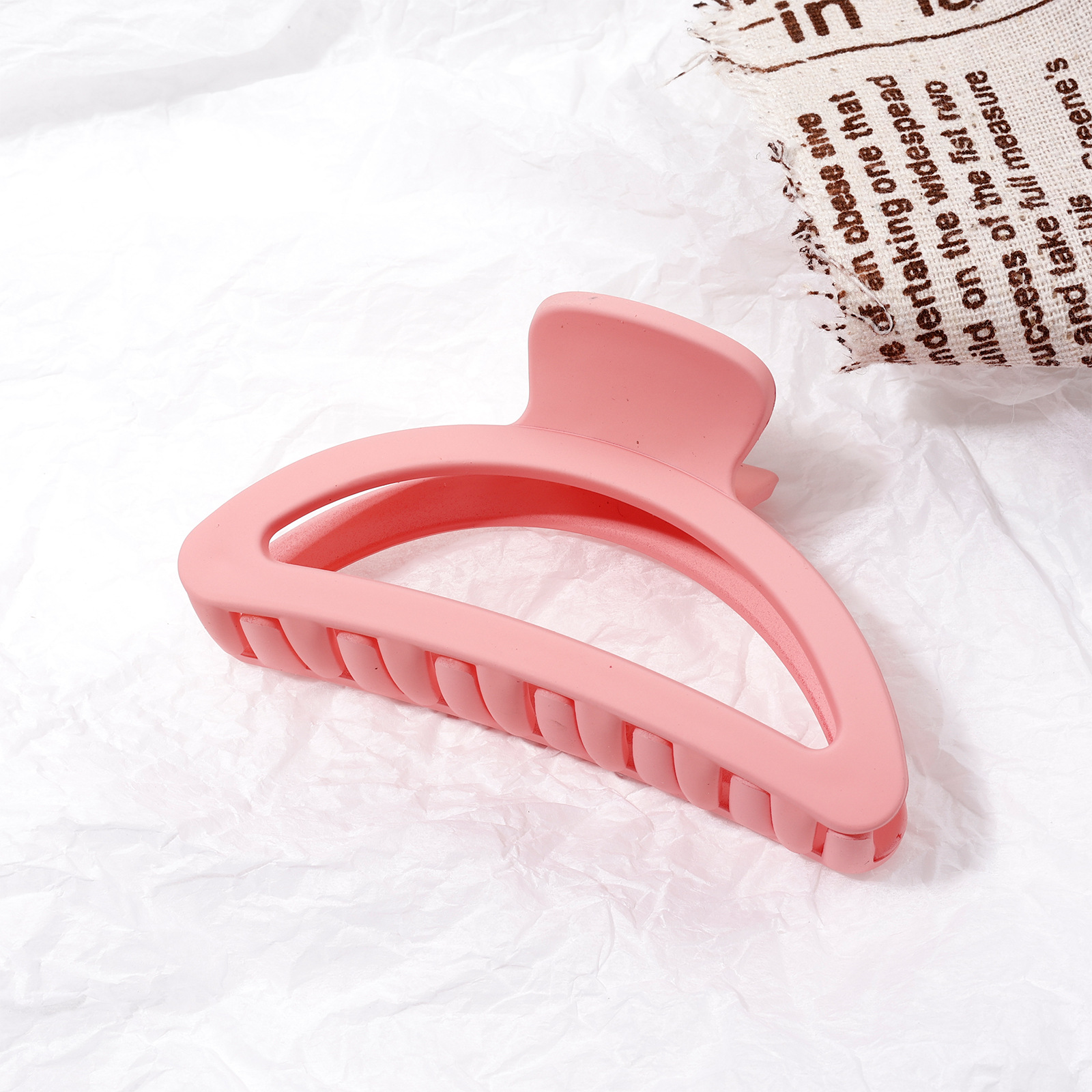 En FORMA DE D gran tiburón pelo agarre hecho a mano esmerilado pelo clip de nuevo cabeza de las mujeres updo pelo clip accesorios para el cabello al por mayor