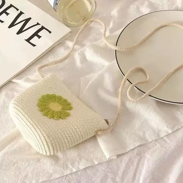 Bag for spring and summer, princess key coin purse, hand-woven children's bag, mini fruit drawstring bag, crossbody bag
