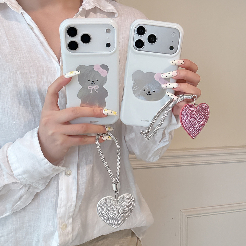 Simple and Cute Bear-Shaped Rhinestone Heart Lanyard Suitable for iPhone 18 Pro Max Apple 17/16/15 Phone Case Simple and Cute Bear-Shaped Rhinestone Heart Lanyard Suitable for iPhone 18 Pro Max Apple 17/16/15 Phone Case