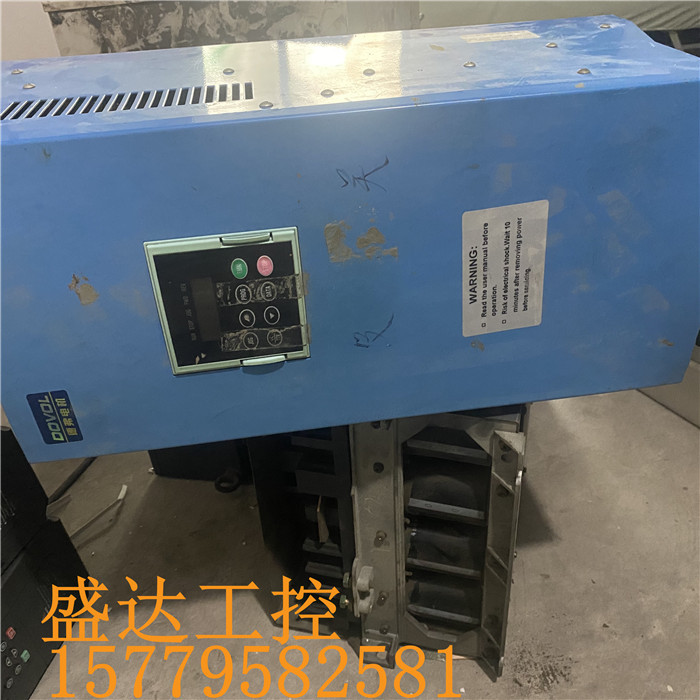 B025*德弗电机 DV700-4300-G-00 380V 30KW 实物拍摄功能包好现货