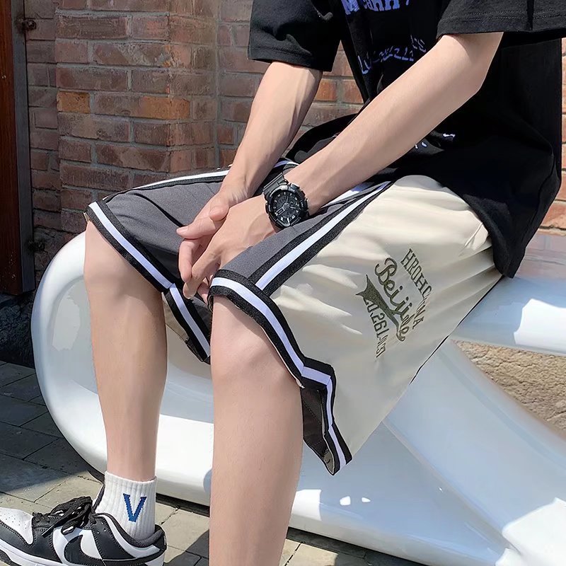 Pantalones cortos casuales de verano simples para hombres ins marca de moda color sólido contraste moda suelta pierna recta pantalones deportivos de cinco puntos