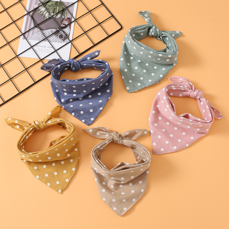 Amazon popular estilo coreano Polka Dot impreso niños pequeña bufanda cuadrada niños niñas bebé bufanda Comercio exterior mascota bufanda