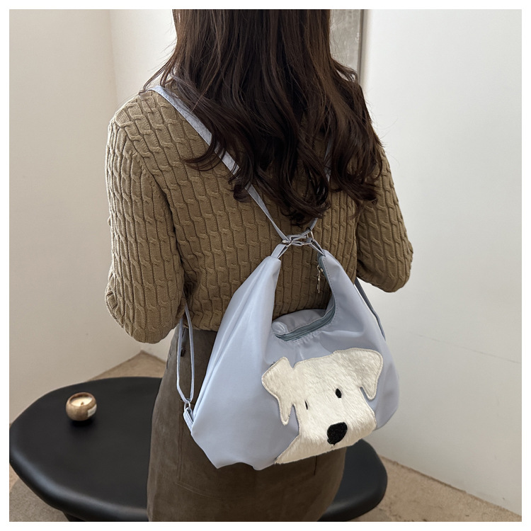 The new autumn and winter 2024 fashion cartoon backpack with simple, individual and niche design, single-shoulder bag and commuter tote bag undefined