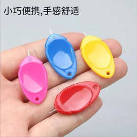彩色拇指穿针器 家用缝纫配件穿线神器认针器 塑料穿线引线器批发