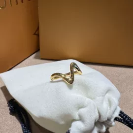 K金项饰;K金手饰;K金耳饰