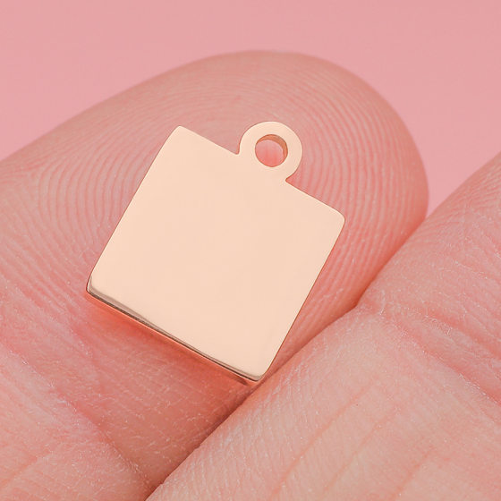 Cross-border new refined polished stainless steel square jewelry accessories DIY outer hole square laser lettering pendant