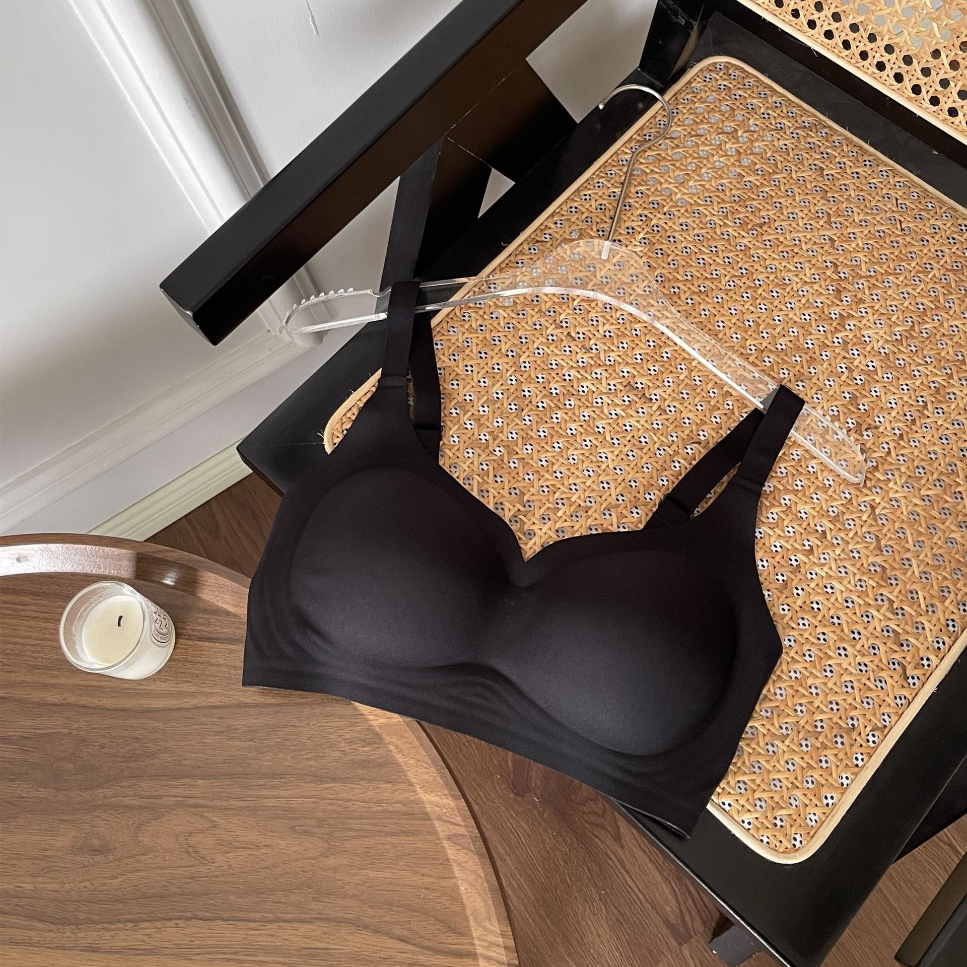 Tira de jalea sin costuras ropa interior suave soporte brillante sujetador de elevación taza fina taza fija grasa gran correa de hombro Sujetador deportivo