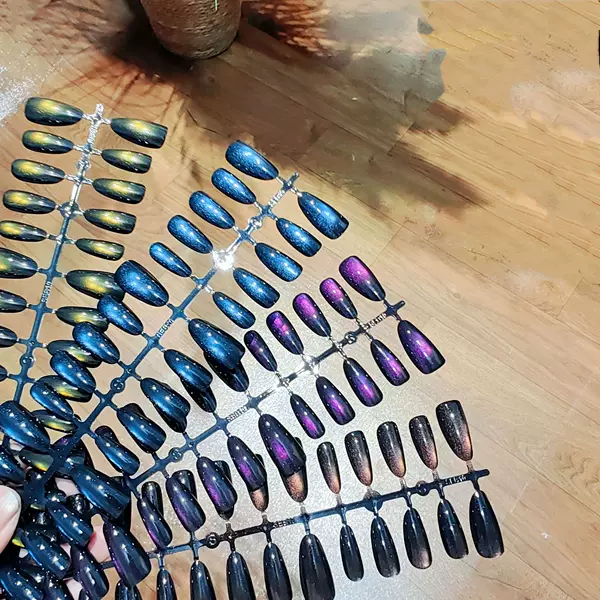 [Hc Series] Short/Medium Oval Wearable Nails with Colorful Glass Beads, Cat's Eye Gentle Sparkle, Pure Desire Pre-Made Nail Art